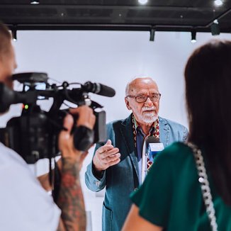 Fotogaléria – Otvorenie výstavy Ján Zoričák – OZVENY