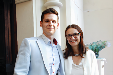 ACHILLEAS SDOUKOS, INGRID ZÁMEČNÍKOVÁ – ŽIVOT V OBLAKOCH